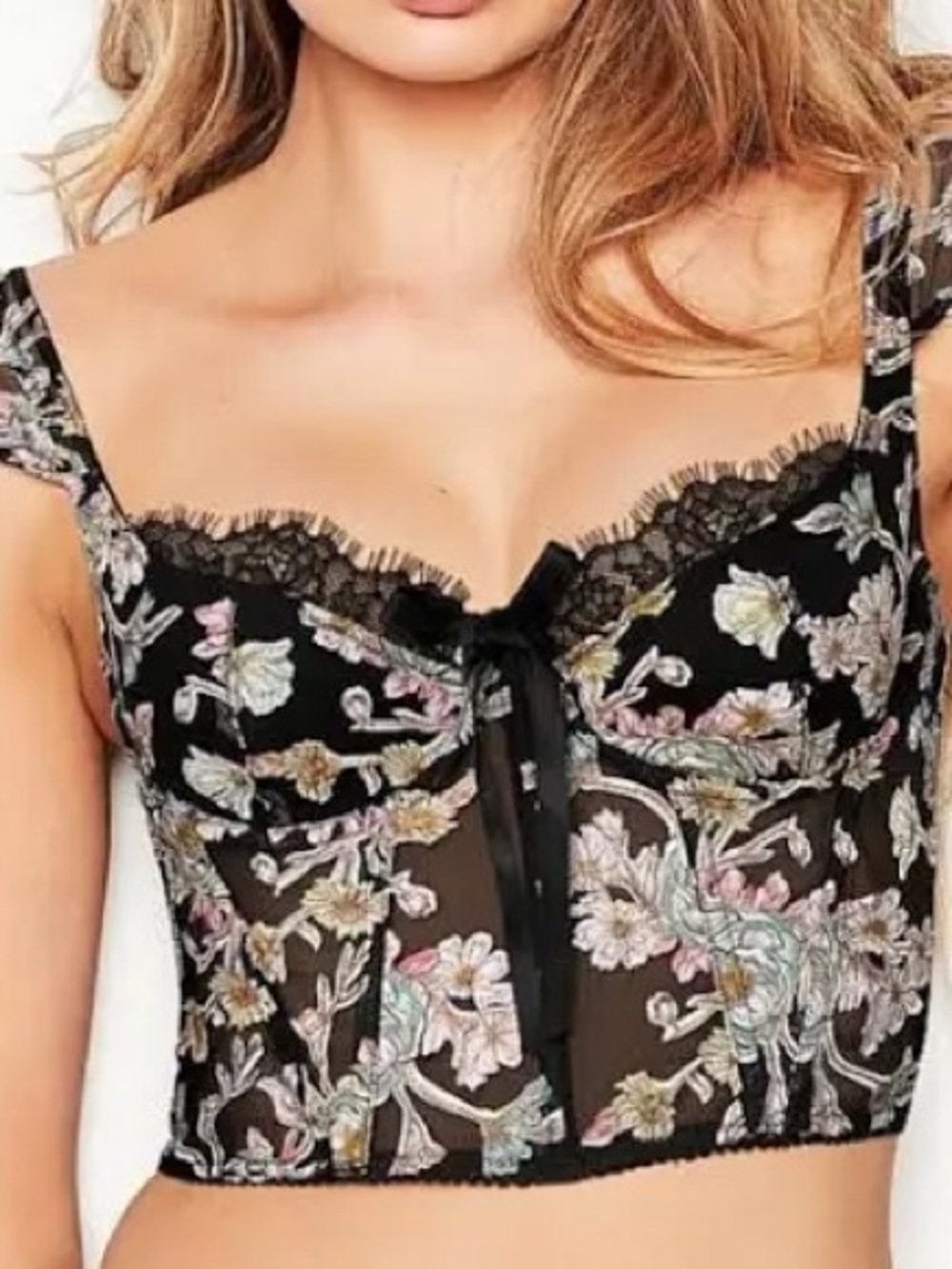 Victoria Secret Dream Angels Floral Embroidered Black unlined bra corset top